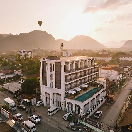 Oudomsin Vangvieng Hotel Ванг Виенг Екстериор снимка