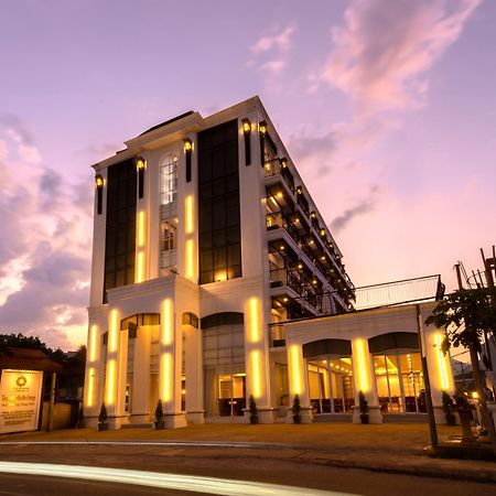 Oudomsin Vangvieng Hotel Ванг Виенг Екстериор снимка