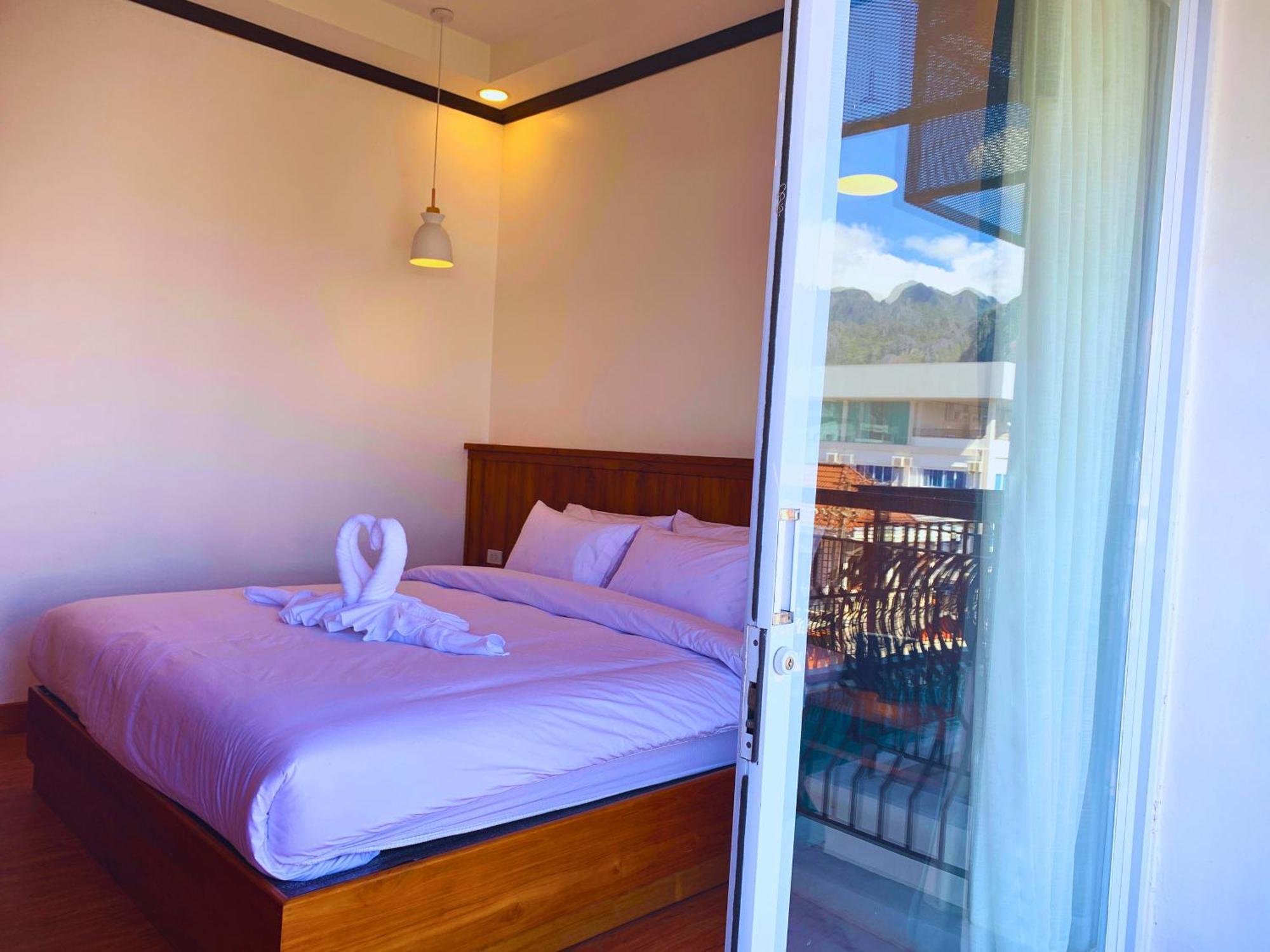 Oudomsin Vangvieng Hotel Ванг Виенг Екстериор снимка