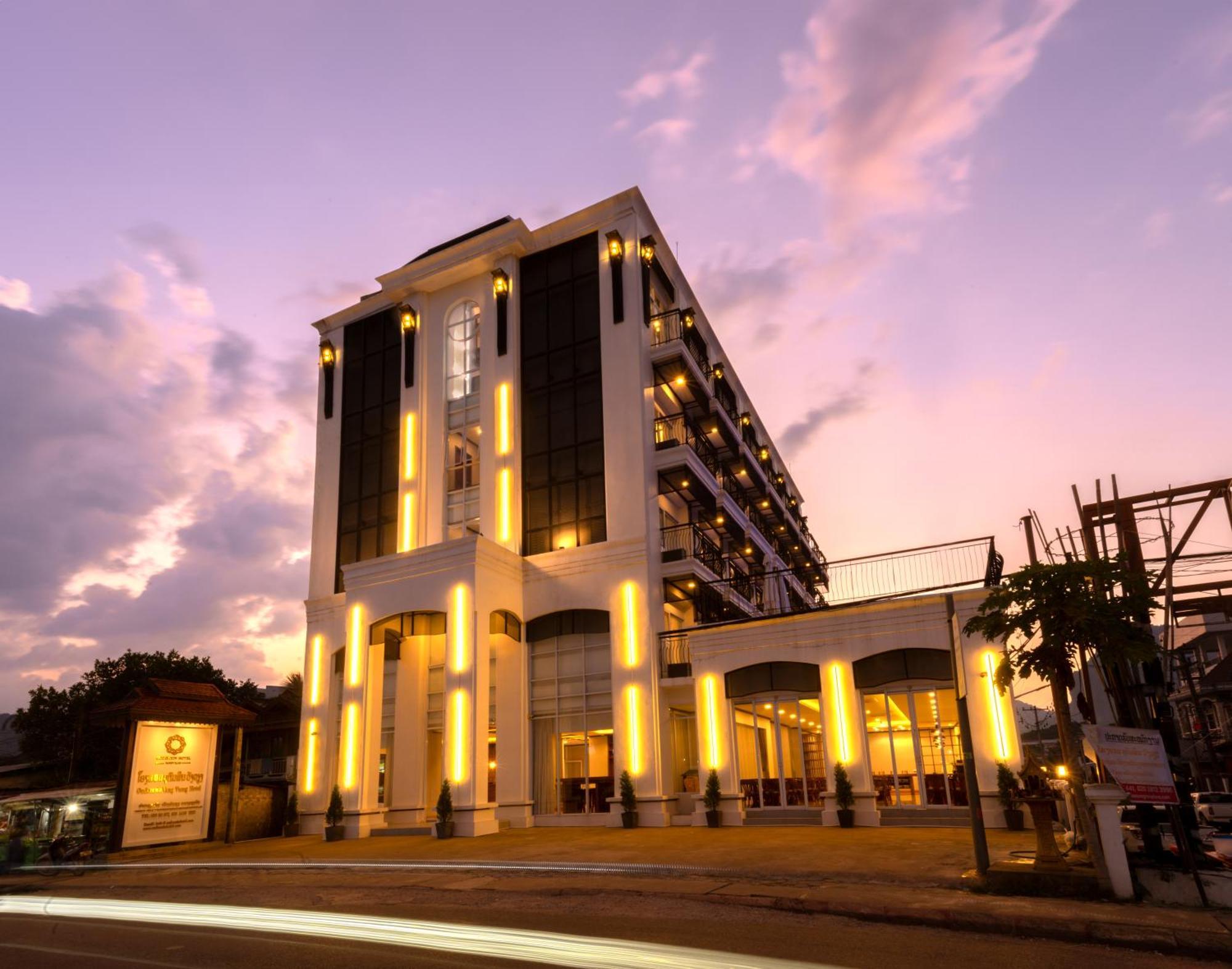 Oudomsin Vangvieng Hotel Ванг Виенг Екстериор снимка
